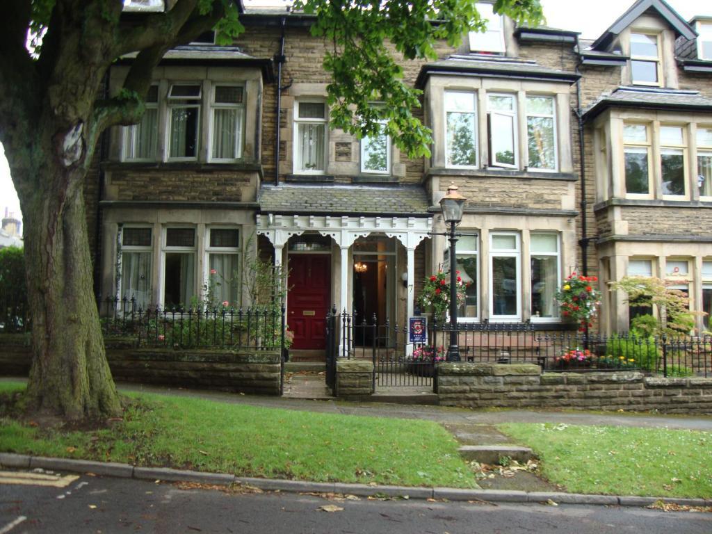 Sherwood Hotel - B&B Harrogate Esterno foto